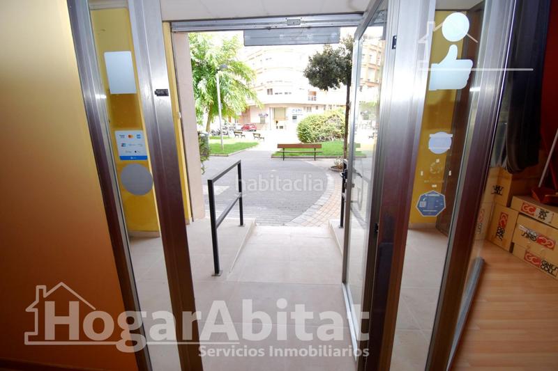 Foto c0106637-70a5-416c-8053-d3bc1958e85f. Local comercial amplio local comercial para iniciar tu negocio en Burriana