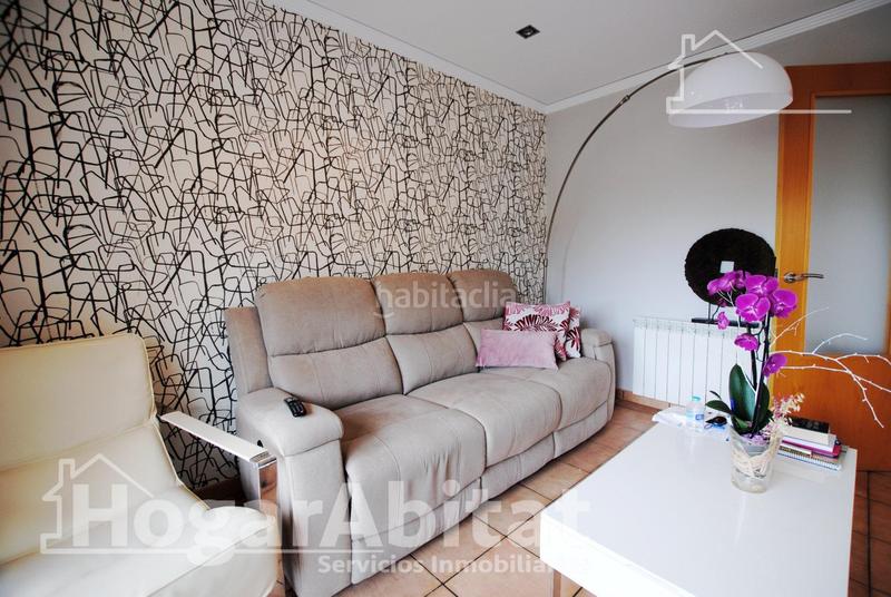 Foto 241a69bd-1390-494c-aaea-eaf7283878ef. Chalet  con piscina, garaje, terraza y barbacoa en Gandia