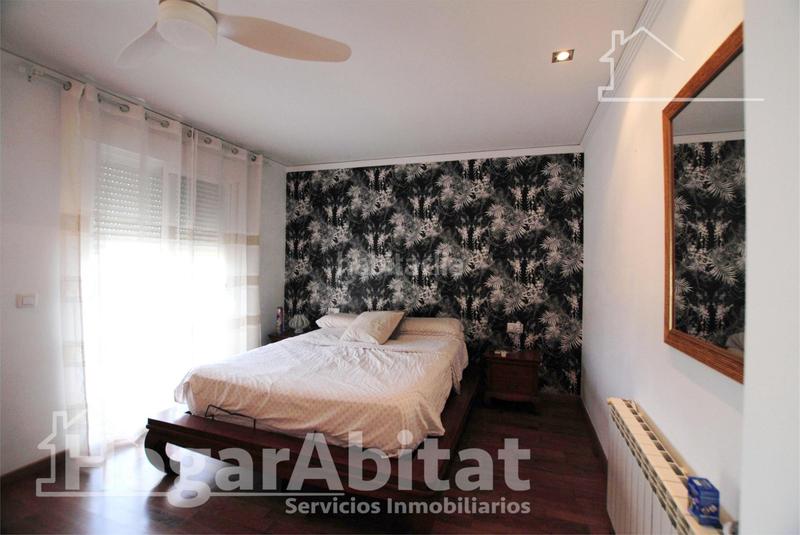 Foto 2e30a22c-9db3-4015-a205-e8abe455f767. Chalet  con piscina, garaje, terraza y barbacoa en Gandia