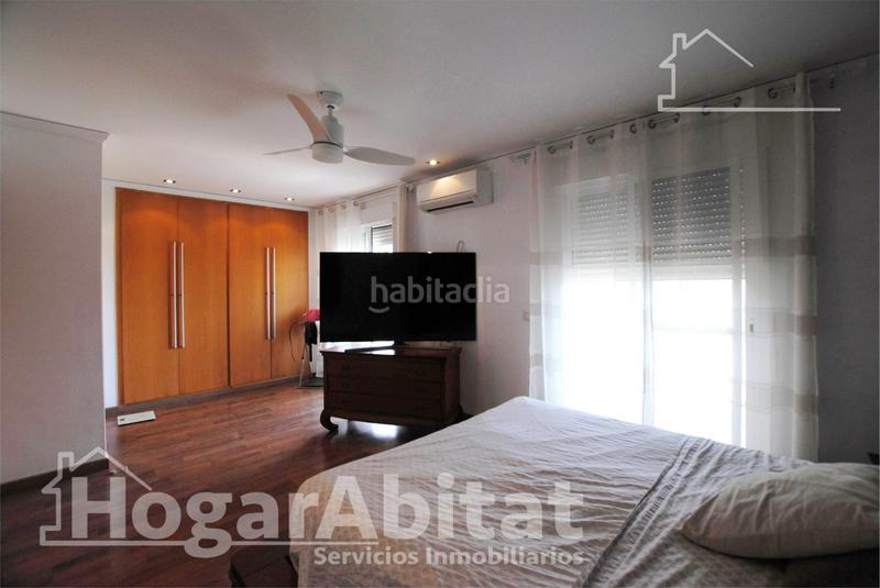 Foto 626a9e56-a895-4af8-a546-c60cec56f382. Chalet  con piscina, garaje, terraza y barbacoa en Gandia