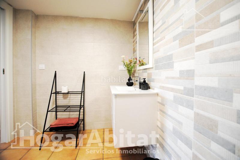 Foto 67485571-7787-4df2-b0ab-586d824bd2b4. Chalet  con piscina, garaje, terraza y barbacoa en Gandia