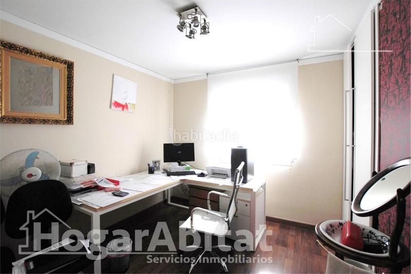 Foto a2ca20ed-f00b-4489-bc26-f74ea249b4a9. Chalet  con piscina, garaje, terraza y barbacoa en Gandia