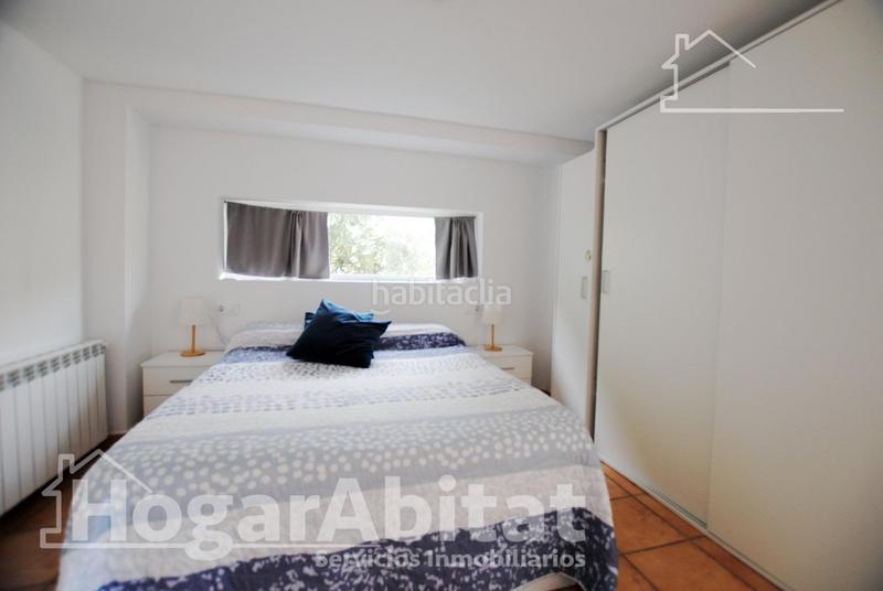 Foto bfb6e327-7d60-40a4-921b-72435dbeb150. Chalet  con piscina, garaje, terraza y barbacoa en Gandia
