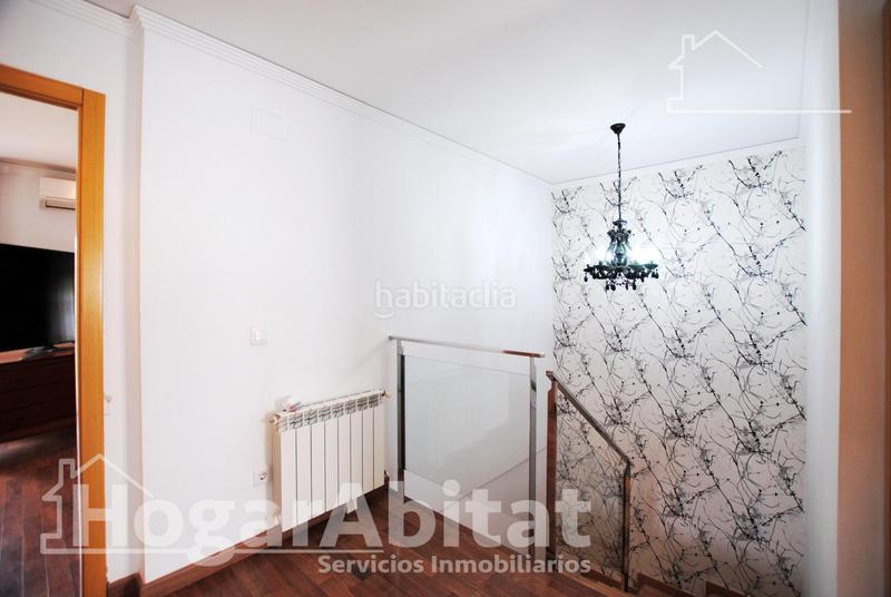 Foto f59030f0-3f13-48e1-8300-8276e808c0c5. Chalet  con piscina, garaje, terraza y barbacoa en Gandia