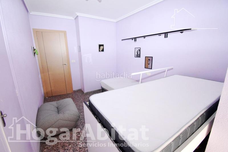 Foto 3ec6c38c-090d-4786-9819-2504884a529f. Piso vistas laterales al mar! amplio, bonito y exterior con piscina y terraza en Burriana