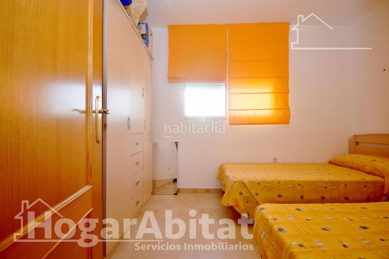 Foto 0e5ecd1d-3cd0-4cea-b0e6-0393bb7385cb. Piso el grao r! alto, esquinero y luminoso con garaje y terraza en Moncofa