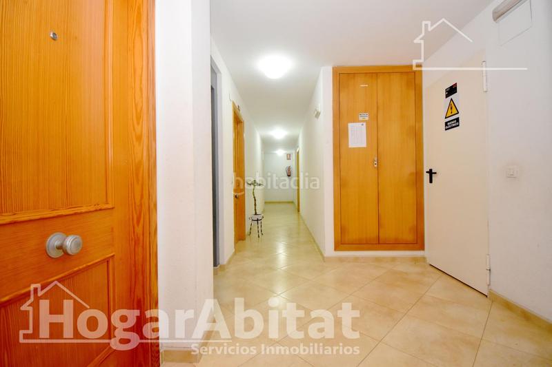 Foto ec59b23a-8707-4e47-921d-b5cb3040d0a2. Piso el grao r! alto, esquinero y luminoso con garaje y terraza en Moncofa