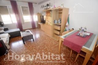 Pis  Avenida castellón. Gran oportunidad!  4 dormitorios con terraza y garaje