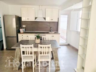 Appartement à El Molí. Perfecto para invertir! bonito, acogedor y exterior con balcón