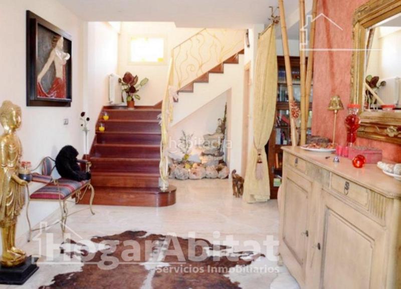 Foto ac3220d9-ecad-4b39-9364-284955797e5b. Chalet precioso chalet reformado con terraza, garaje y jardín en Algemesí