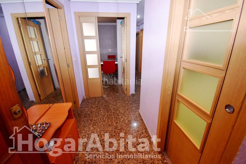 Foto 14bd6107-19ae-44e7-a137-1be301643834. Piso vistas laterales al mar! amplio, bonito y exterior con piscina y terraza en Burriana