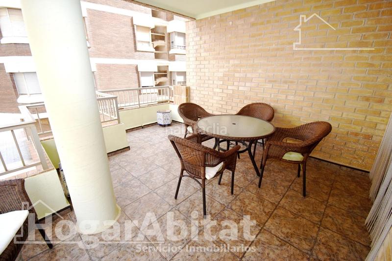 Foto de9688de-72ae-4980-9a39-47a890bd3abf. Piso vistas laterales al mar! amplio, bonito y exterior con piscina y terraza en Burriana