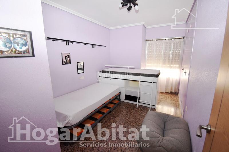 Foto f3b24a5c-0231-4afb-8082-12246ac9d311. Piso vistas laterales al mar! amplio, bonito y exterior con piscina y terraza en Burriana