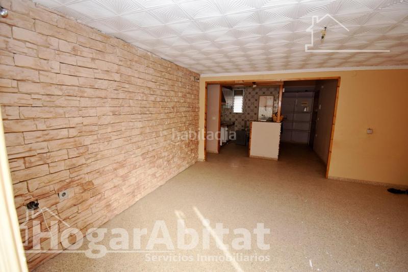 Foto 1490b8cc-8a66-43af-a7e9-d116ec140f65. Piso oportunidad de inversión con ascensor! amplio y económico con trastero en Burriana