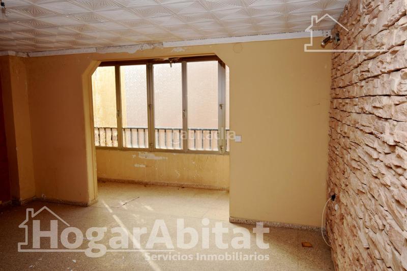 Foto 4ad7a08f-3237-40ee-bc63-38cee2389667. Piso oportunidad de inversión con ascensor! amplio y económico con trastero en Burriana