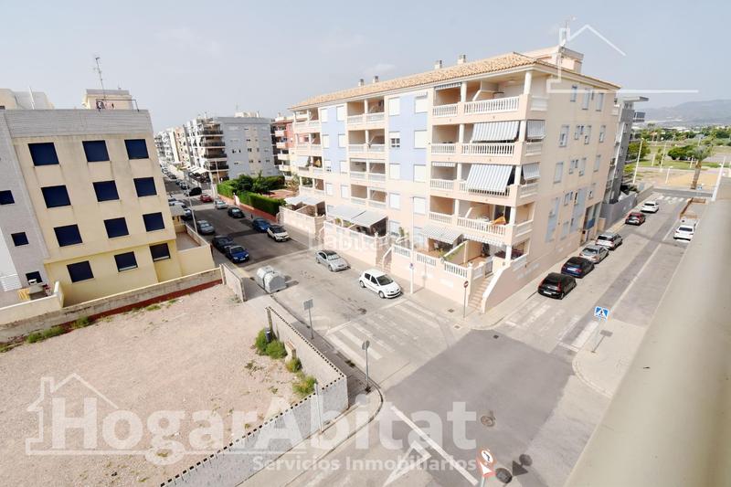 Foto 1b14c9e7-5d99-4c51-bfb2-821d0079b10d. Piso el grao r! alto, esquinero y luminoso con garaje y terraza en Moncofa