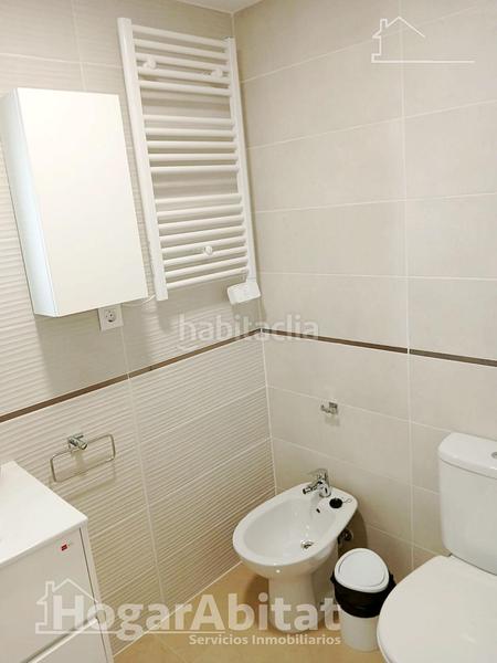 Foto 6d7d0784-3791-4732-9f75-20a041d3b1b4. Piso totalmente nuevo! exterior en residencial con piscina y terraza junto a la playa en Cabanes