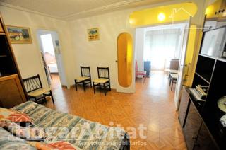 Etagenwohnung  Calle luis lamarca. Excelente zona! confortable, exterior y muy luminoso con ascenso