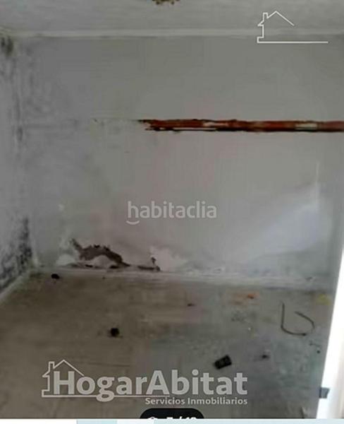 Foto 3d1121c7-1b57-4591-9aeb-2456b4a4aadc. Casa economico! casa con terraza y con muchas posiblidades en Alzira
