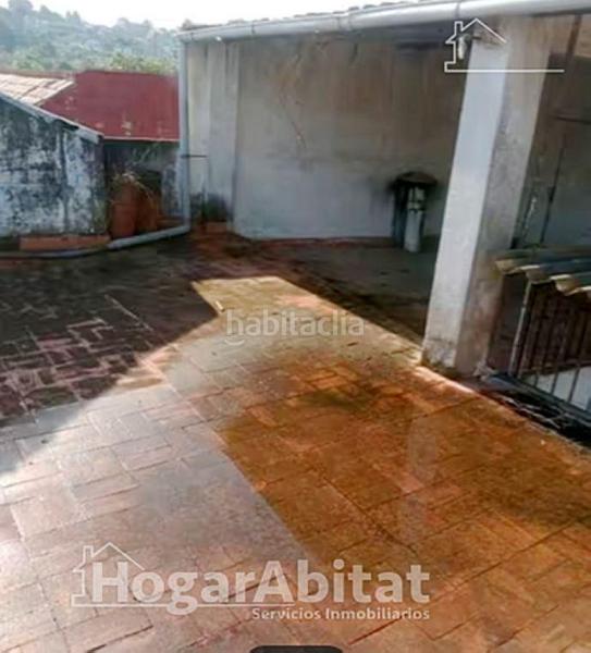Foto c139fadc-3ce1-4558-942c-99cea7c3acf4. Casa economico! casa con terraza y con muchas posiblidades en Alzira