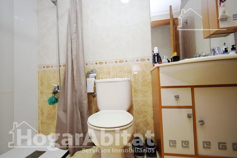 Foto 83b44942-baf3-410d-9041-ceee088296e5. Piso amplio, muy luminoso y exterior con garaje y balcón en Aldaia