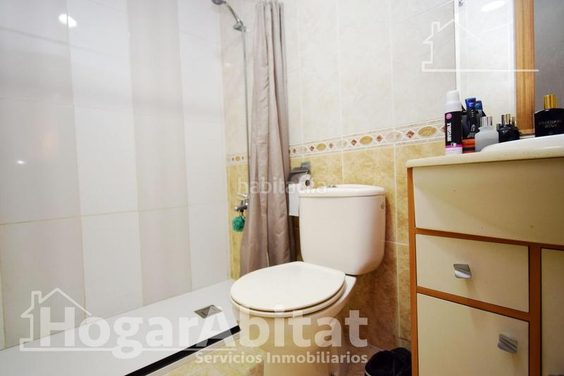 Foto a4b00c65-2992-4e17-8e6d-64a52a21b1a6. Piso amplio, muy luminoso y exterior con garaje y balcón en Aldaia