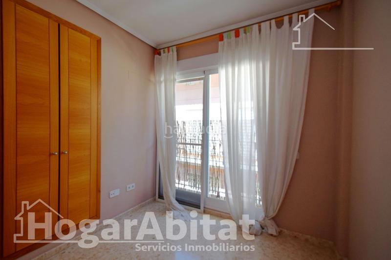 Foto 0ca8b825-fc89-4afa-bef3-eccdca4d238c. Casa adosada adosado espectacular, amplio y luminoso con tres terrazas, en el centro en Moncada