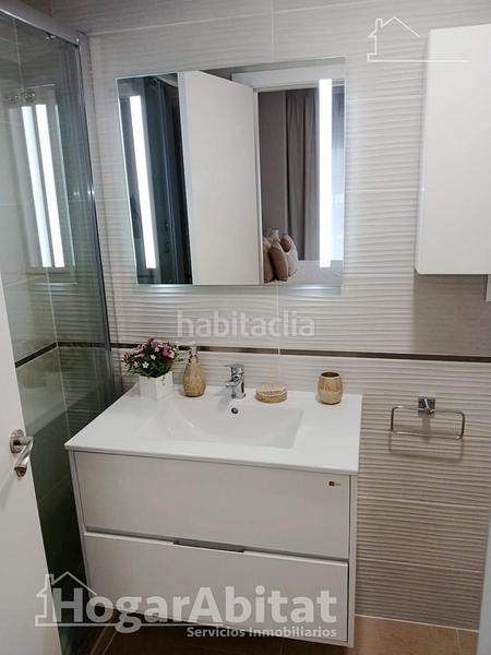 Foto 40d53348-cc3c-4b8b-bf5e-be2c9e2f0825. Piso totalmente nuevo! exterior en residencial con piscina y terraza junto a la playa en Cabanes
