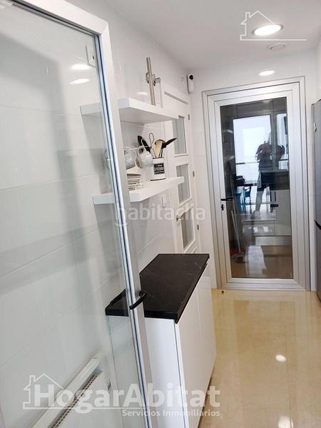 Foto 597c942d-0d1d-4b3a-ac86-67f4cae5cd07. Piso totalmente nuevo! exterior en residencial con piscina y terraza junto a la playa en Cabanes