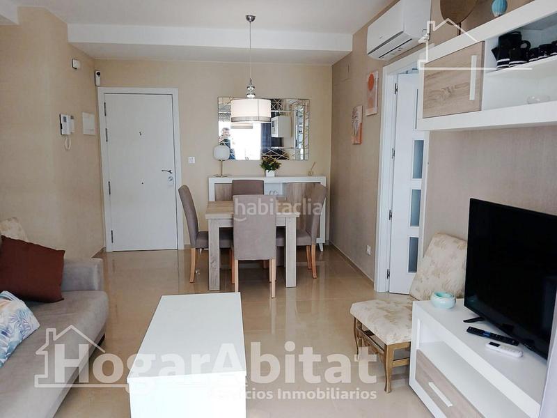 Foto f829cdce-9004-443b-b67f-938c9b70f5b1. Piso totalmente nuevo! exterior en residencial con piscina y terraza junto a la playa en Cabanes