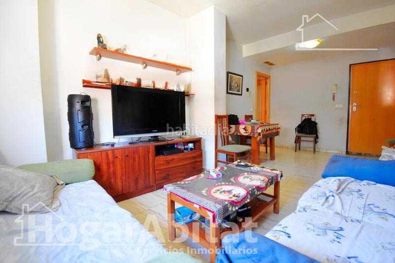 Foto 3eeebbb8-e149-4d28-a8fc-af4d1488e16f. Piso vistas a las montañas! ático acogedor, esquinero y económico con garaje y terraza en Villalonga