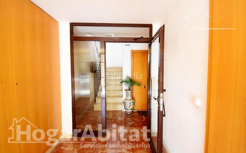 Foto 5fb43608-189d-46eb-ac4b-6a0234d432f2. Piso vistas a las montañas! ático acogedor, esquinero y económico con garaje y terraza en Villalonga