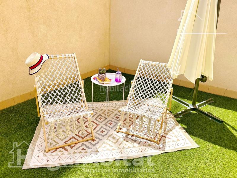 Foto ab7976e9-17bc-4c31-ac2b-12a9fc65772d. Piso reformado y económico, en residencial con piscina y gran terraza en Cuevas del Almanzora
