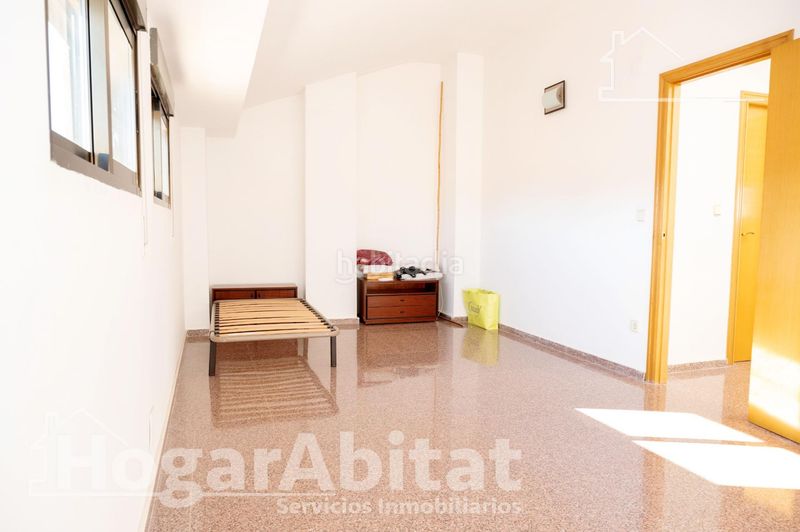 Foto 12a2f29c-fdf8-4d92-8c8e-f95fddd495ab. Casa amb aparcament a Coves de Vinromà (les)