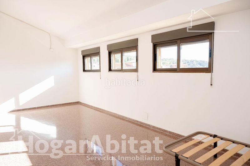 Foto 3952e012-bd61-4975-b99e-62d433be0606. Casa amb aparcament a Coves de Vinromà (les)