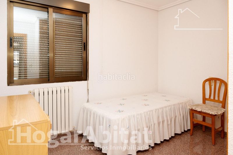 Foto 5763daba-40c3-476d-9676-f7c013143c06. Casa amb aparcament a Coves de Vinromà (les)