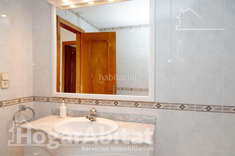 Foto 59c26351-3cc2-4166-ad2d-eb5d92259929. Casa amb aparcament a Coves de Vinromà (les)
