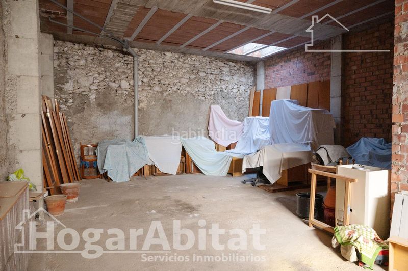 Foto a0bedf26-18ae-456d-ba77-355ba752c932. Casa amb aparcament a Coves de Vinromà (les)