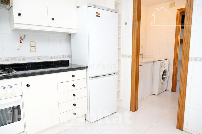 Foto e371c071-a1fe-494c-8613-45926ab0f3cf. Casa amb aparcament a Coves de Vinromà (les)