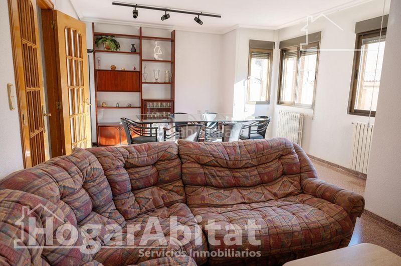Foto e6c45154-6621-4044-bf5f-e16f56f9d0d1. Casa amb aparcament a Coves de Vinromà (les)