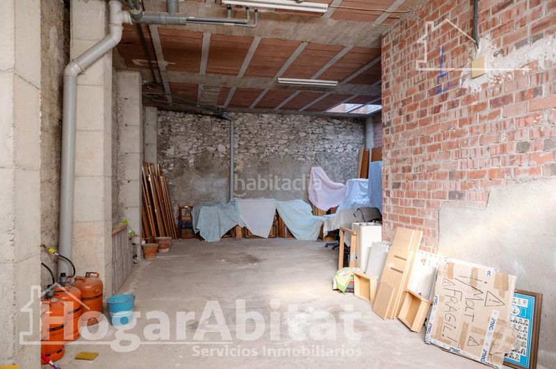 Foto ecc68a0f-6270-492e-ad7c-207a244bf22c. Casa amb aparcament a Coves de Vinromà (les)