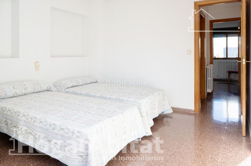Foto f5c5edab-34e9-4aaf-847f-0c48510e11f0. Casa amb aparcament a Coves de Vinromà (les)