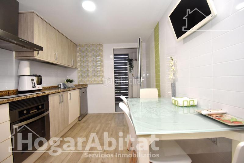 Foto 10a72c0c-7124-45fe-9100-ee261e6b10c5. Piso espectacular! amplio, bonito y luminoso con garaje y trastero en Villarreal / Vila - real