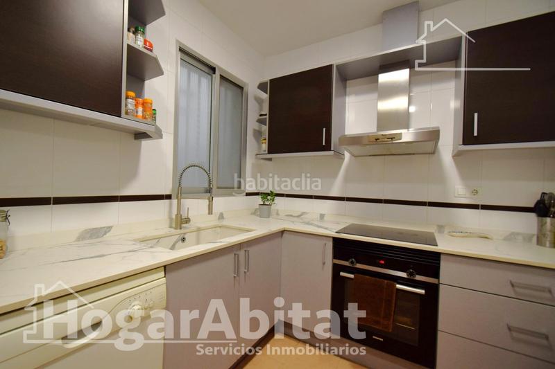 Foto 1654b9c7-d302-47ba-bb70-ed2b797b0031. Pis amb aparcament a Vilamarxant