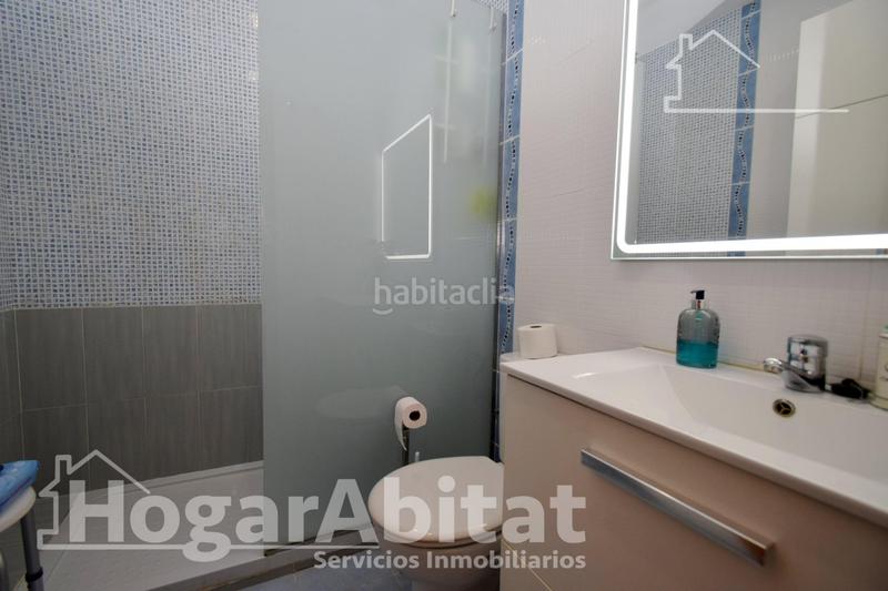 Foto a6b56689-a9c0-4d1e-8bf2-4bee47903a2d. Pis amb aparcament a Vilamarxant