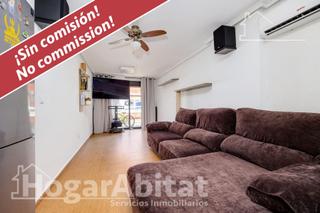 Appartement à Zona Playa de los Locos. Cerca de la playa! alto, moderno y semireformado con balcón y ga