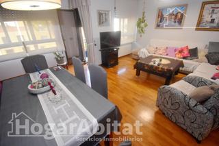 Pis  Avenida alcora. Amplio, bonito y exterior con gran terraza y balcón