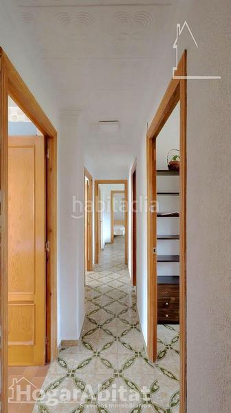 Foto bf273cd0-20da-4f5b-bc3f-f3aa6f3d261a. House with parking in El Molí Torrent