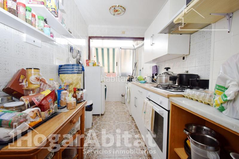 Foto ab54583a-290e-4295-a459-034b0f610dbe. Pis amb calefacció a Zona Avenida al Vedat Torrent