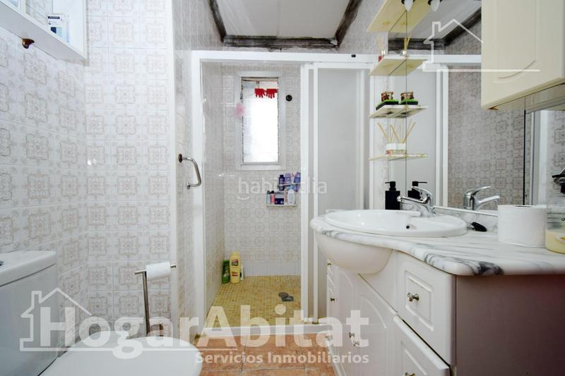 Foto b6ebed26-a9d6-4715-8f5e-5b24aaaa2372. Pis amb calefacció a Zona Avenida al Vedat Torrent